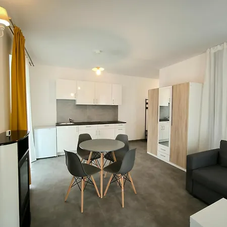 Pod Kovarnou Δωμάτια σε οικογενειακή κατοικία