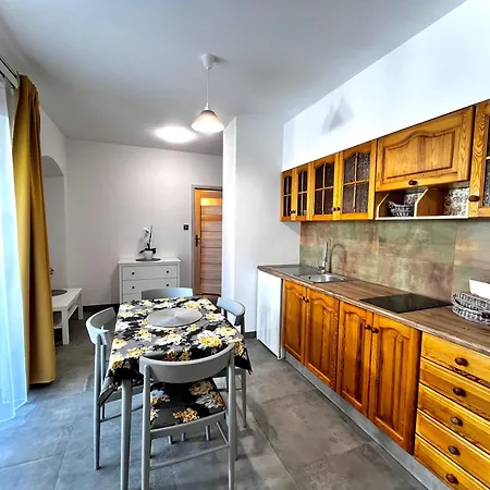 Δωμάτια σε οικογενειακή κατοικία Pod Kovarnou