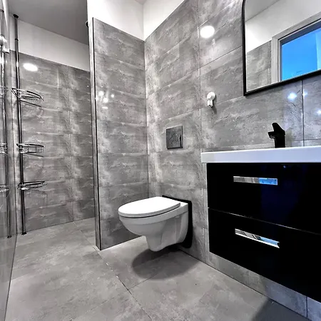 Pod Kovarnou Δωμάτια σε οικογενειακή κατοικία *