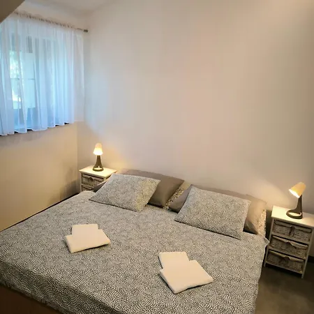 Δωμάτια σε οικογενειακή κατοικία Pod Kovarnou